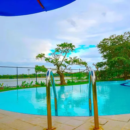 Lake Villa Resort-2